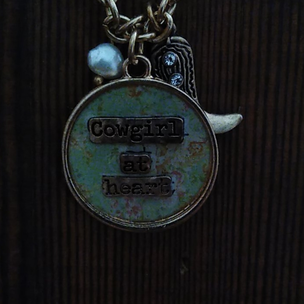 Cowgirl necklace/earring set